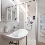 アパート Aliona *