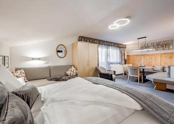 Апартаменти Aliona